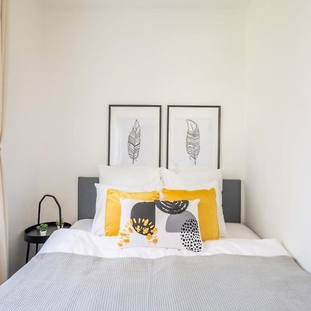 Sunny Balcony - Cute And Cozy Apartamento Budapeste Exterior foto